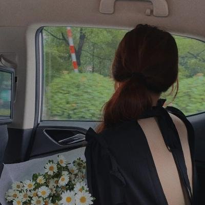 终有一日，在无重力的宇宙中